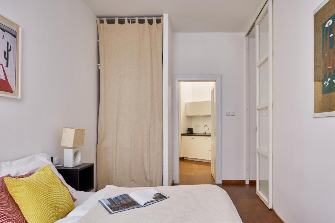 Prague Days - 1Bdr Apt W Netflix - Zizkov Tower מראה חיצוני תמונה